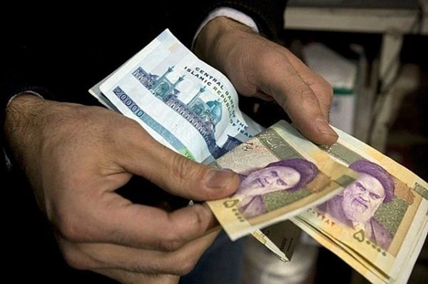 اولین بسته حمایتی به حساب خانوارهای متضرر از کرونا واریز شد