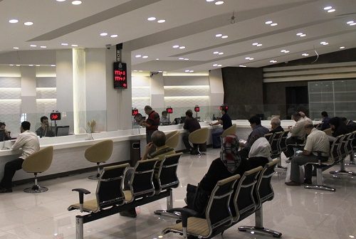 ساعت کار بانک‌ها تا پایان فروردین
