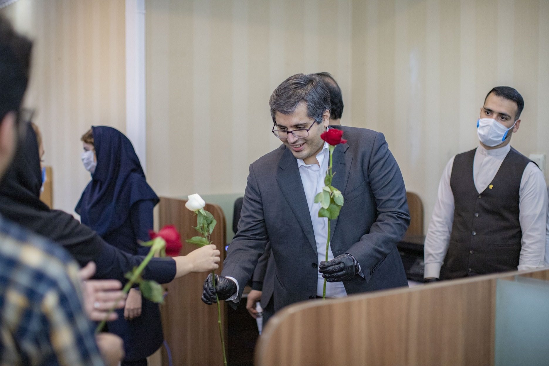 محمدمهدی صادق از پرداخت الکترونیک سداد خداحافظی کرد / مهدیعلی آقایی جانشین ایشان شد