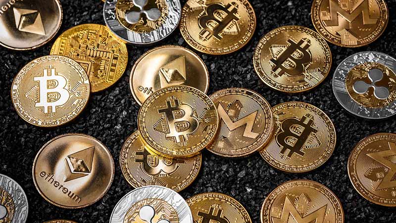 استخراج نخستین بیتکوین