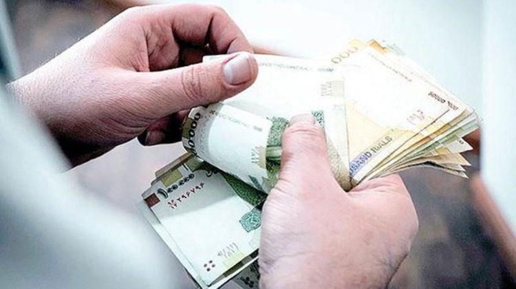 ایران در سال گذشته از نظر افت ارزش پول در رتبه اول جهان قرار گرفت