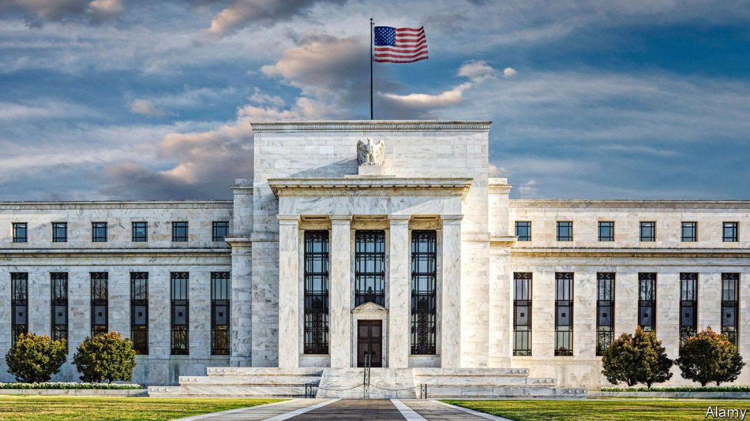 نقش فدرال رزرو در کنترل سیاست‌های پولی آمریکا