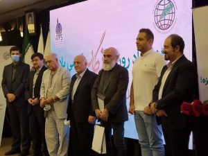 مراسم تجلیل از خبرنگاران و عکاسان ورزشی با حمایت رایان کارت