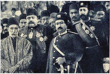 کسری بودجه چگونه شاه قاجار