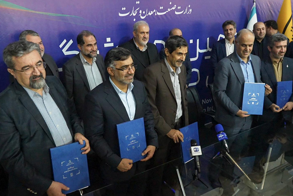صنعت خودرو با همکاری ایرانسل
