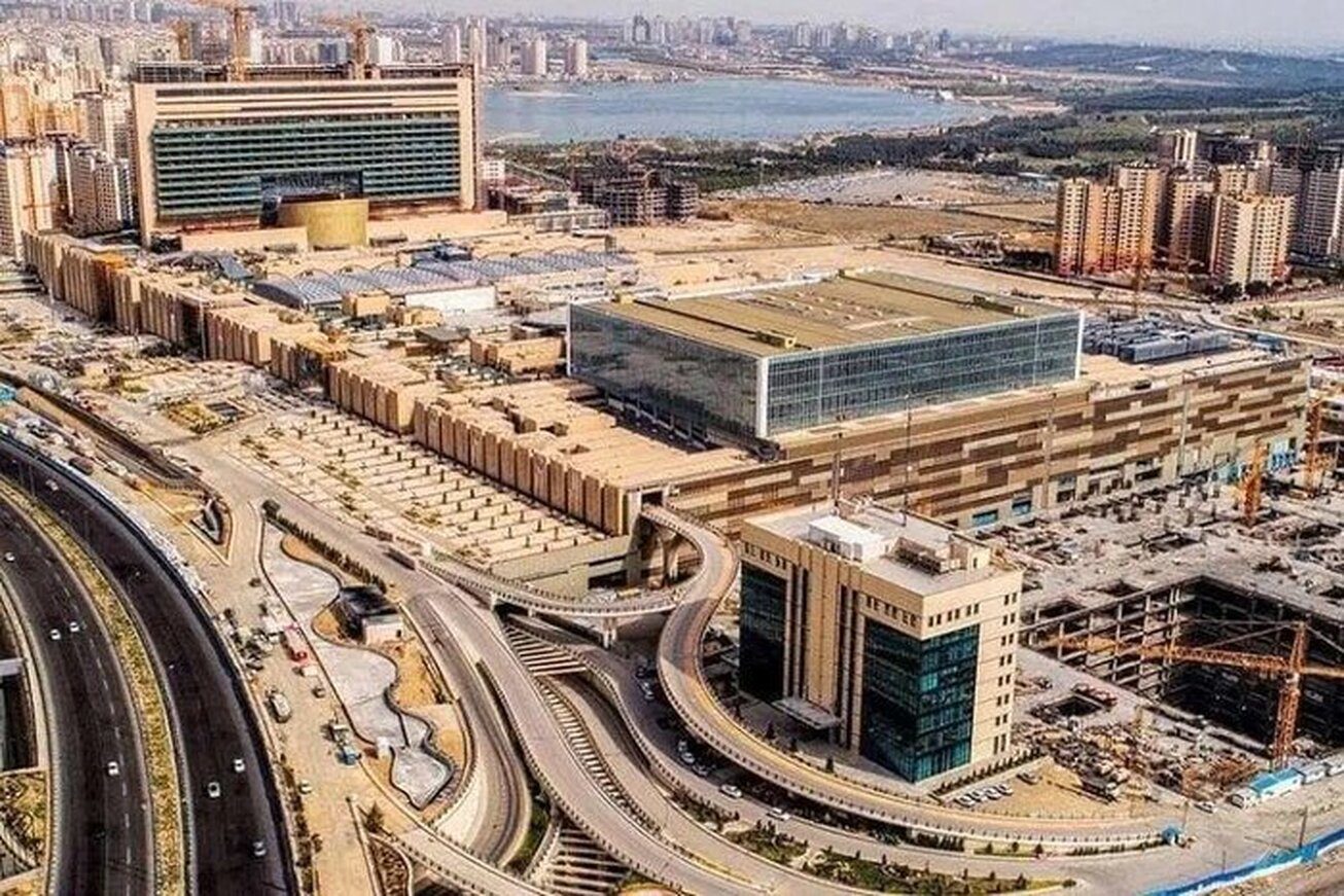 فروش املاک بانک ها