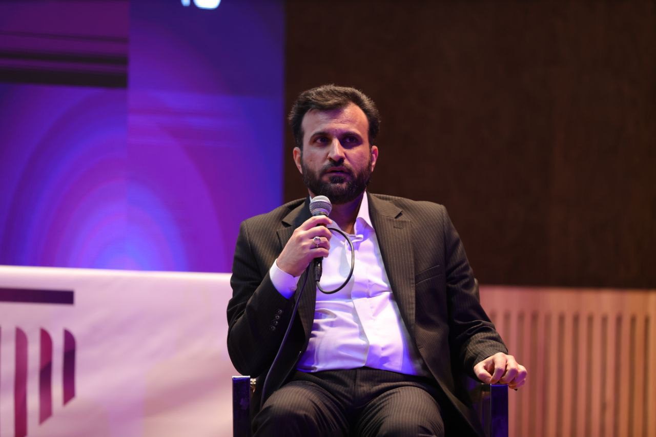  مشارکت شاپرک