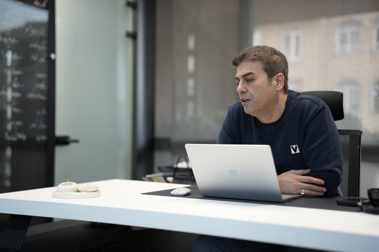 استعلام مبتنی بر هوش مصنوعی