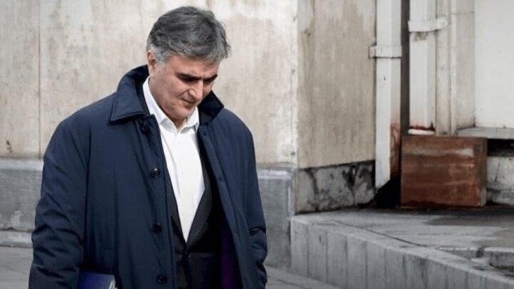 فرزین رفتنی شد