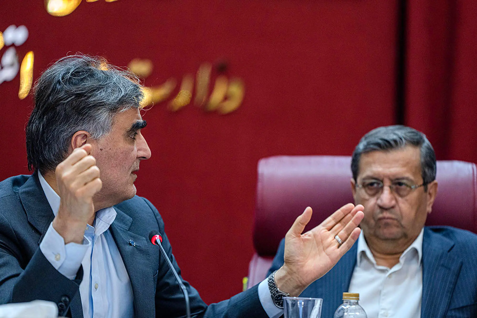 خداحافظی رییس کل بانک مرکزی