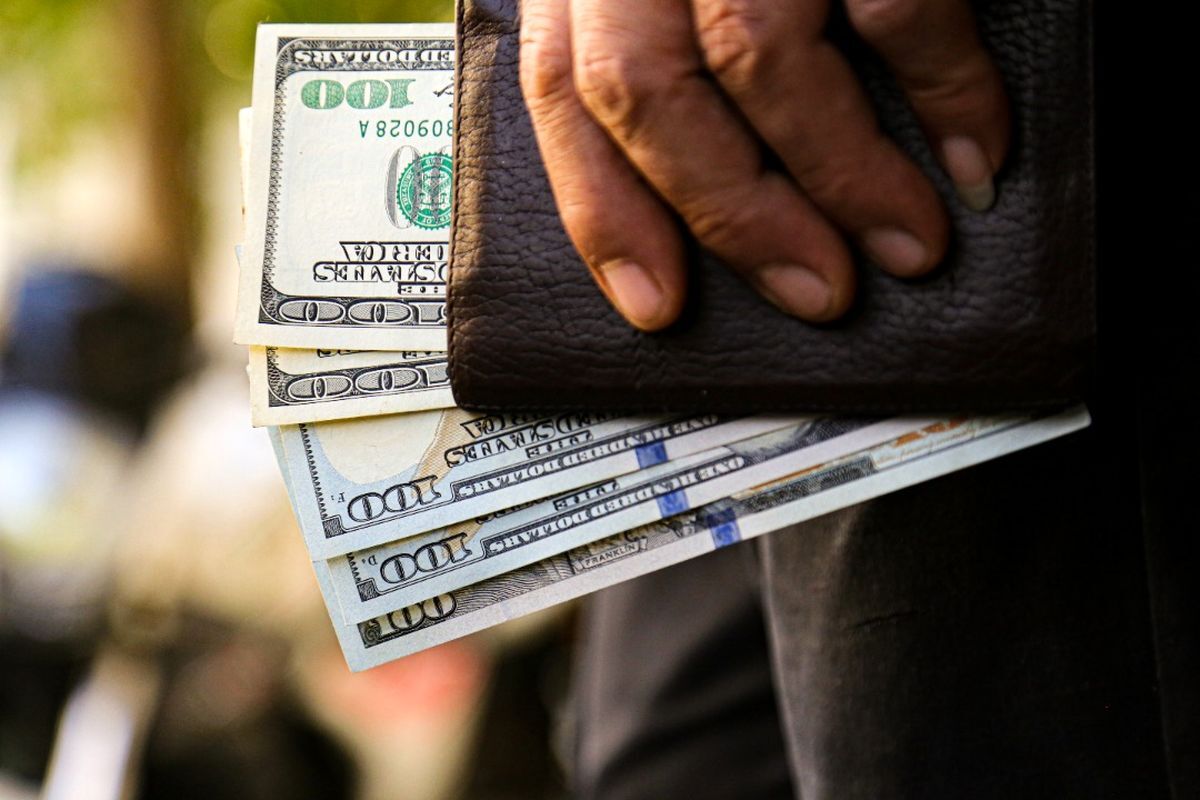 شرایط دریافت ارز مسافرتی