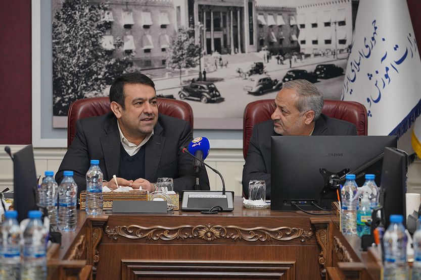 خدمت رسانی به فرهنگیان