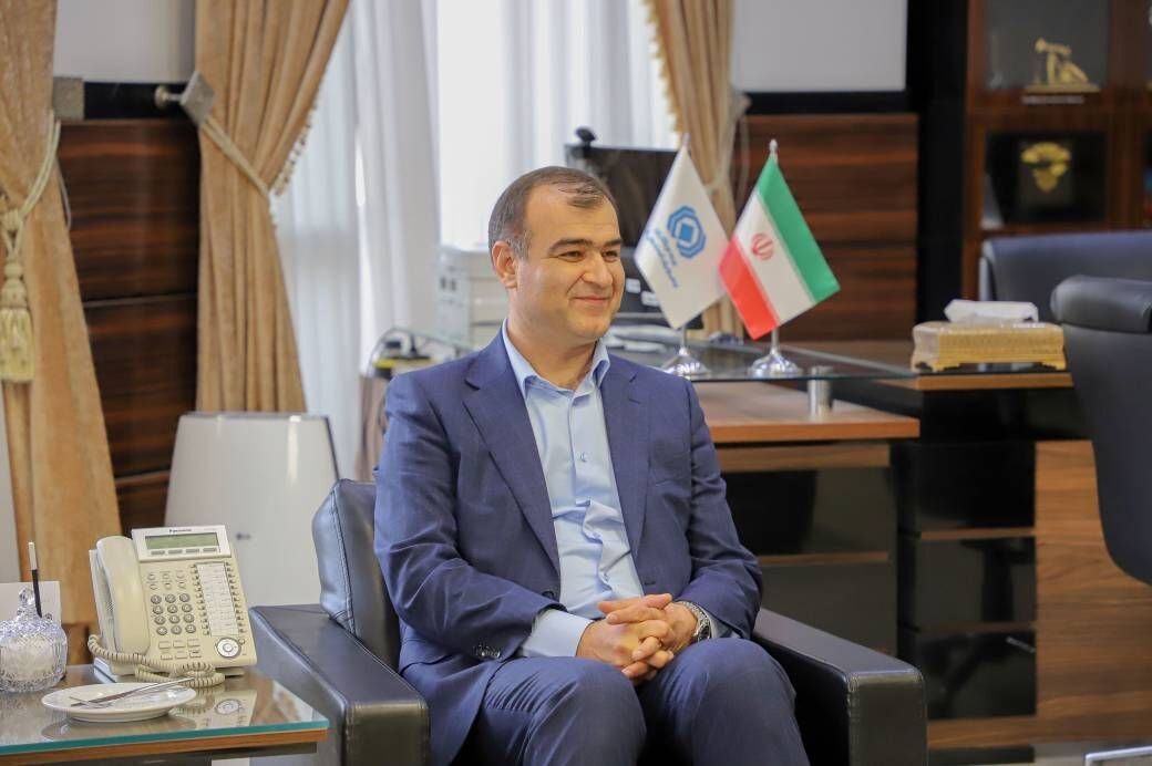 سرپرست بیمه مرکزی
