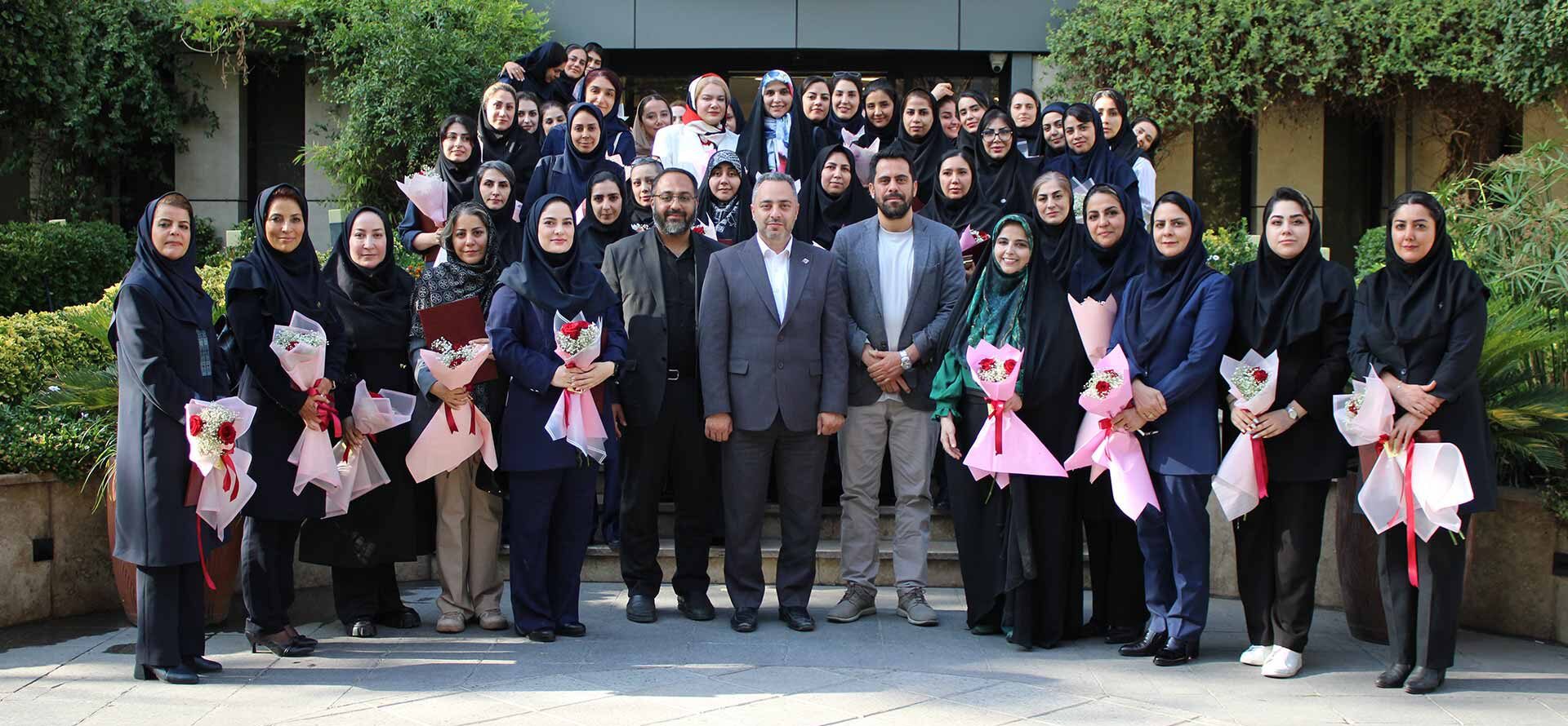 روز فناوری اطلاعات در هلدینگ داده‌پردازی پارسیان