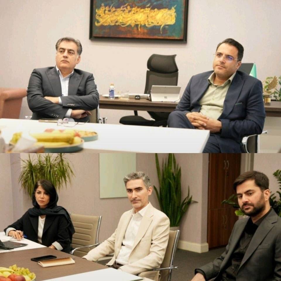 نشست ارزیابی عملکرد فینوتک